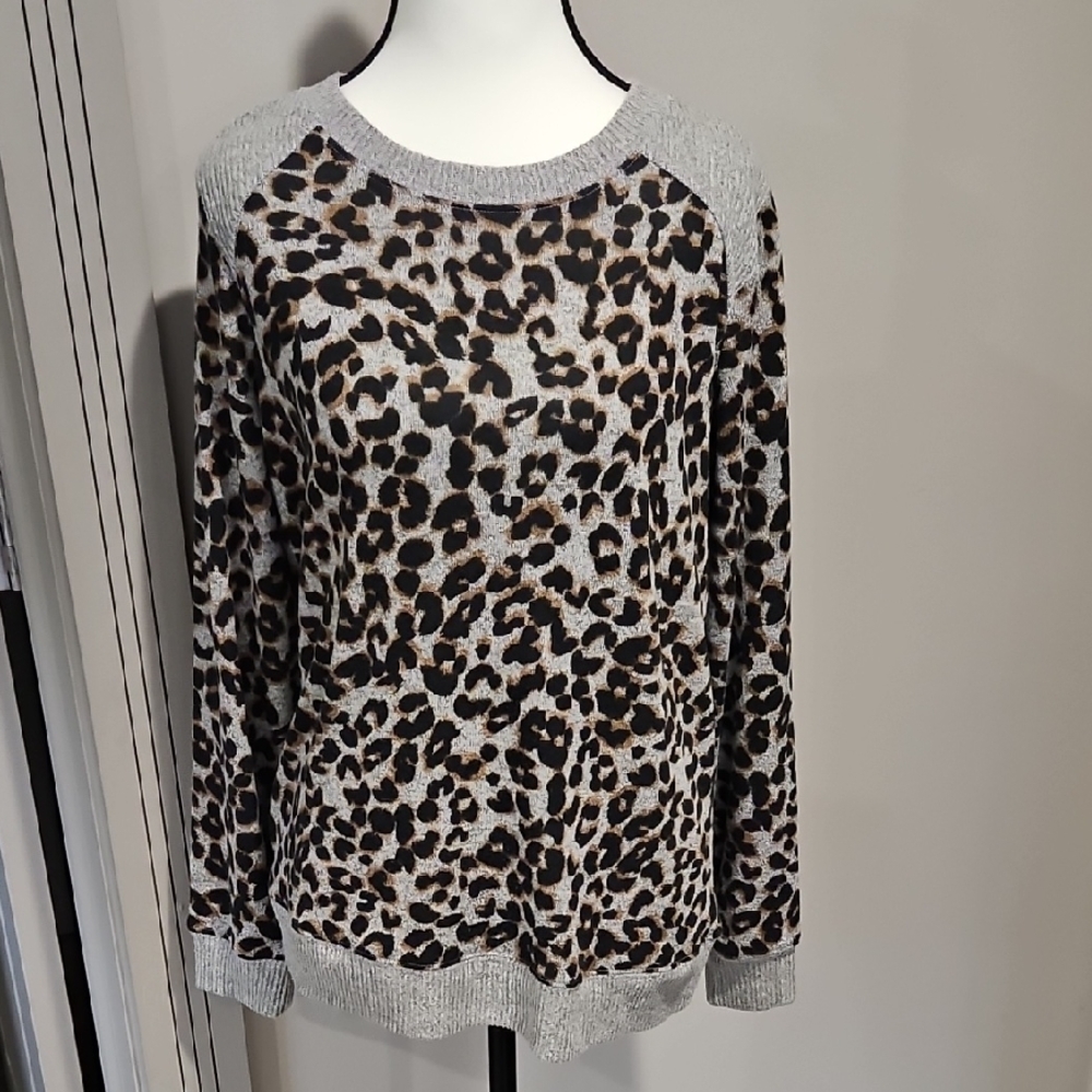 Maurices Gray Leopard Print Sweater